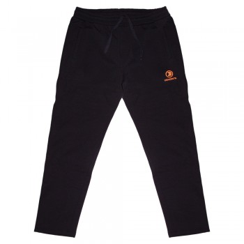 Тёплые спортивные штаны ДЕКОНС больших размеров. Цвет чёрный. Модель внизу прямые. (br000924521)